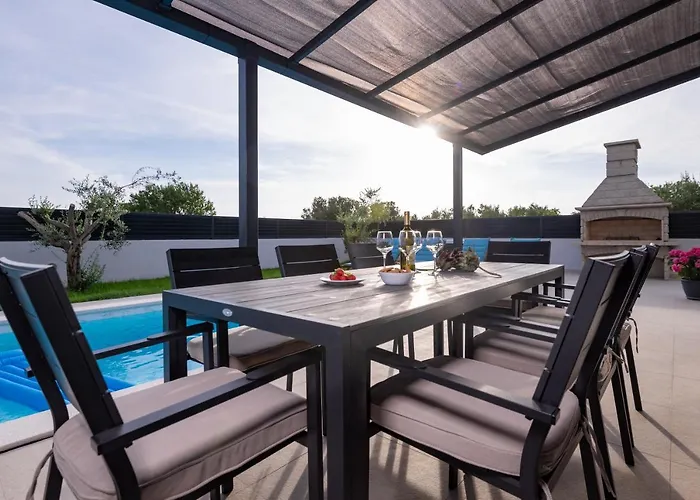 Mvp ヴィラ ビビニェ